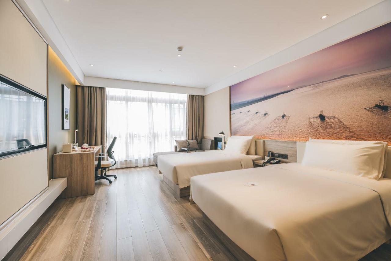 Atour Hotel Haining Leather City South Gate Екстериор снимка